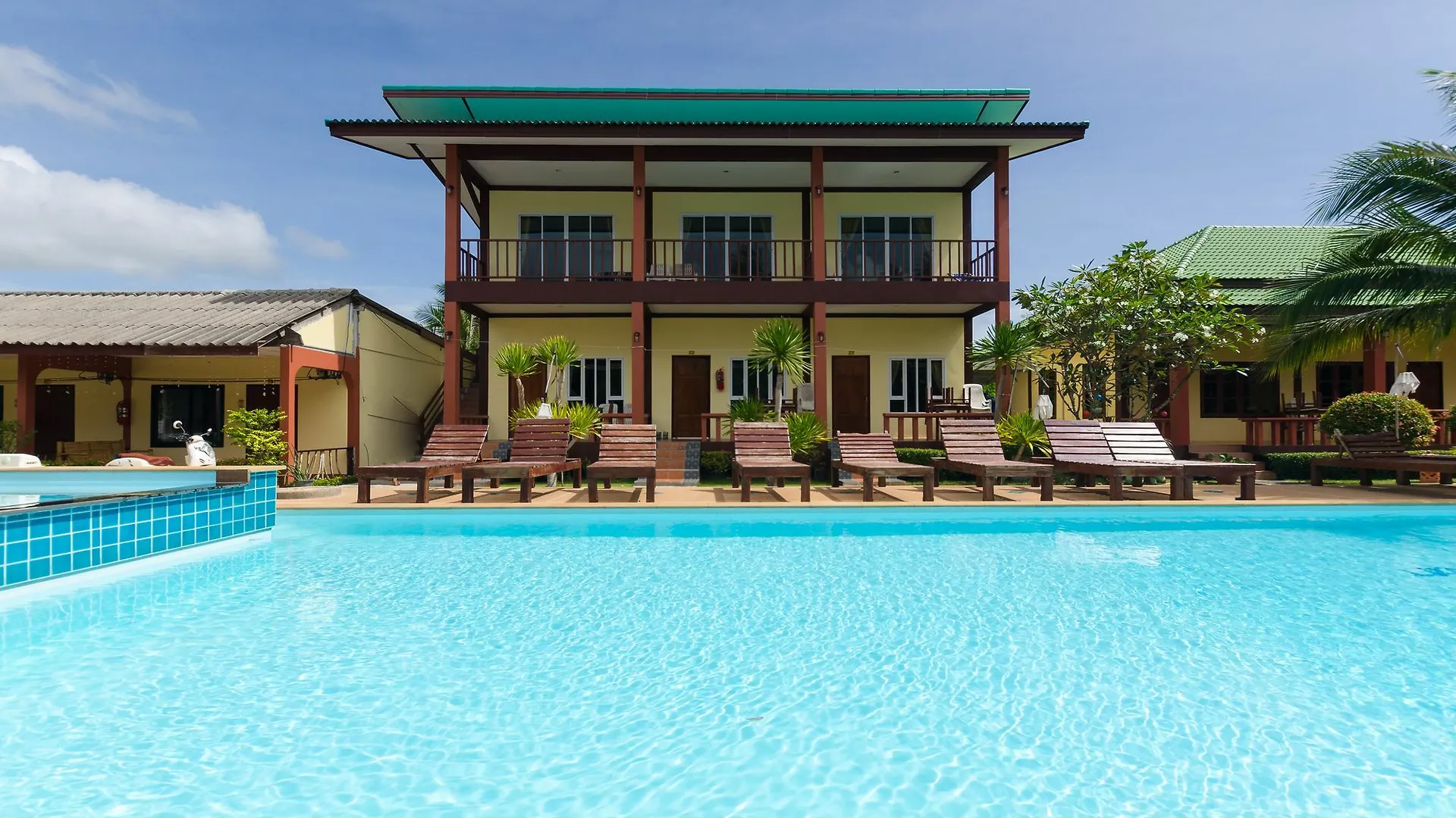 Sleep In Lanta Resort Koh Lanta